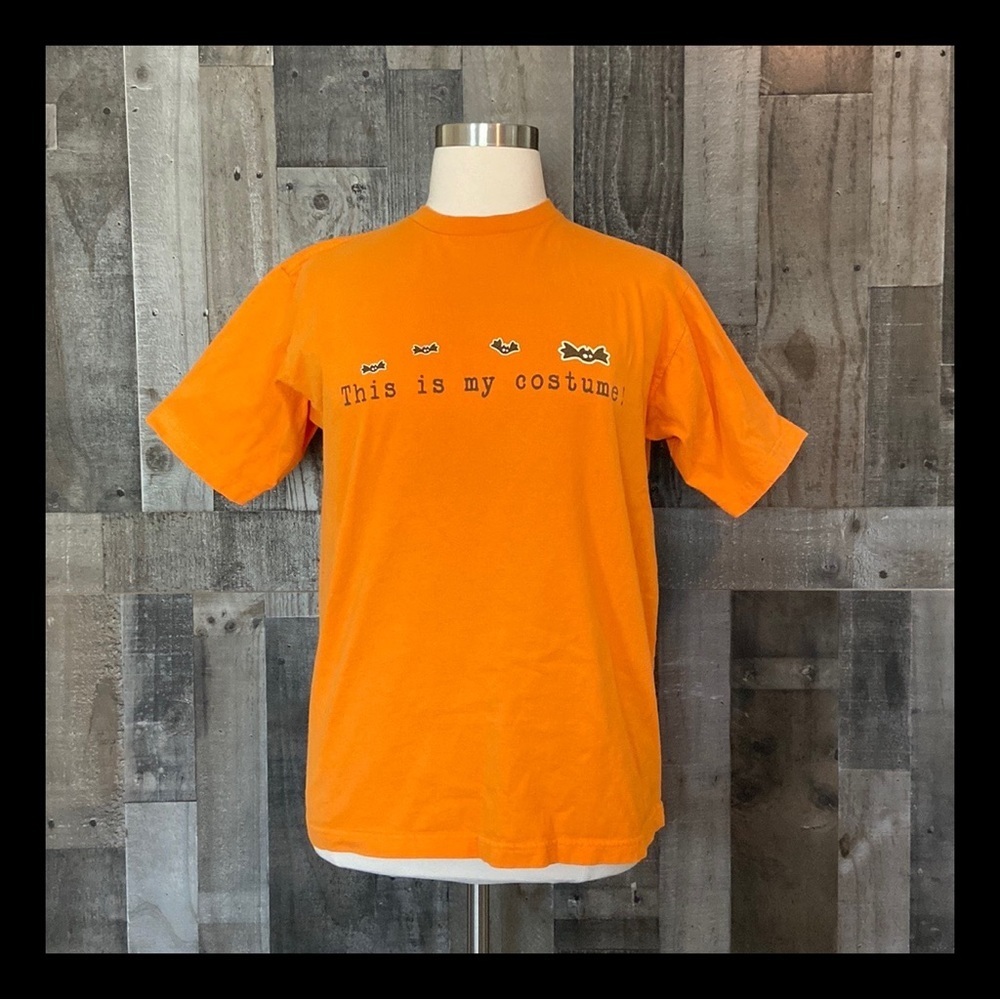 Men’s Halloween t-shirt large This Is My Costume bats spooky trick or treat fall